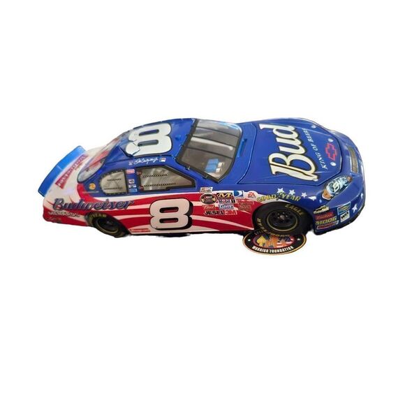 Owners select Dale earnhardt jr. #8 budweiser stars & Stripes 2007 Monte carlo s - Picture 4 of 11